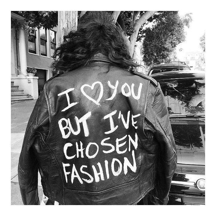 coveredingolduk's tweet photo. ➕SAME➕#morning #attitude #monday #coffee #work #fashion #street #art #fblogger #blogger #d… https://t.co/16bmC5PnlO https://t.co/5jxgtwshfS