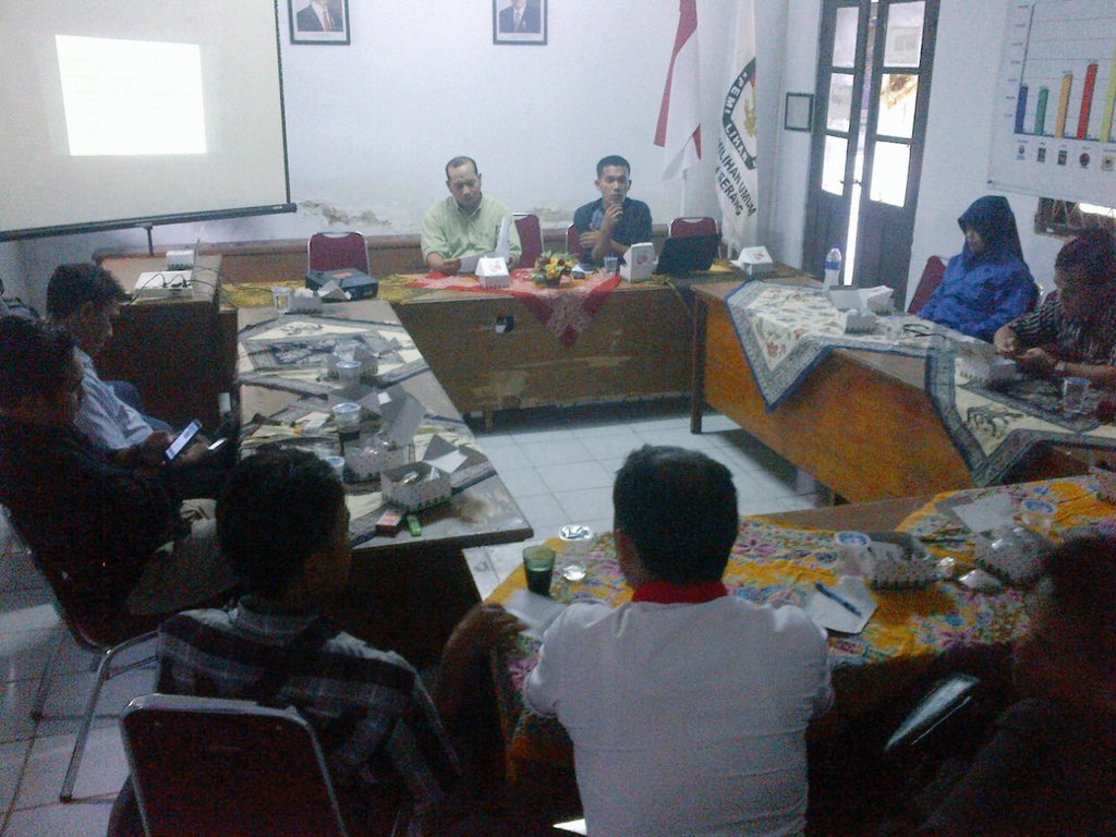 Pelaksanaan penyusunan data dan daftar pemilih hasil pemutakhiran dlm penylnggaraan ppmlihan Gubrnur dan wakil gbrnur Banten tahun 2017