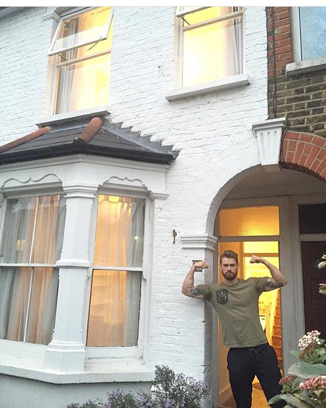 House moving/loaded carries all weekend. Hello #Brockley !