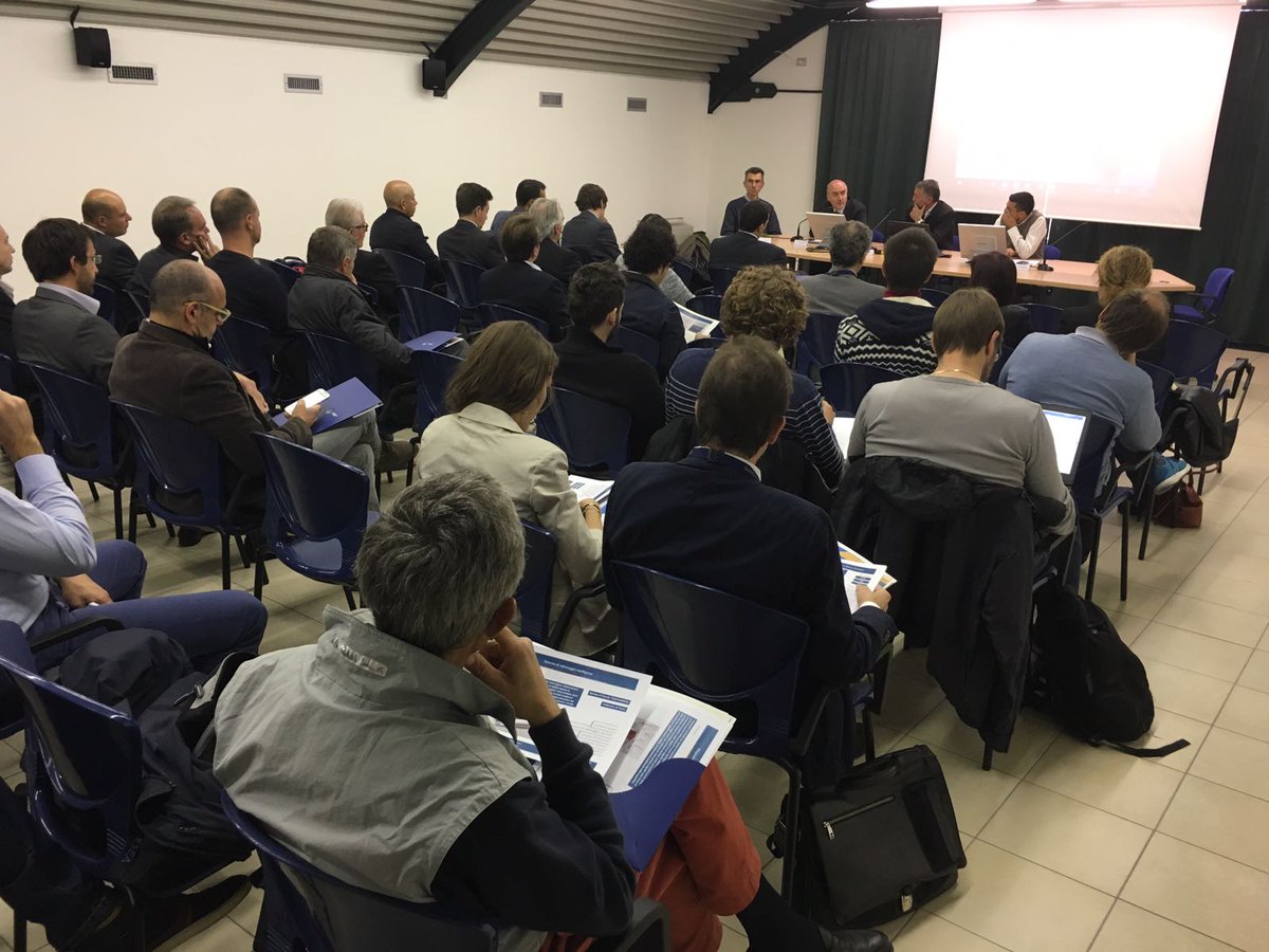 PoliTOnews's tweet image. #TechshareDay VdA: gli #inventori incontrano le #aziende goo.gl/cl9a1z @intesasanpaolo @Pepinieres_VDA VdA Structure, HiEHyPwt