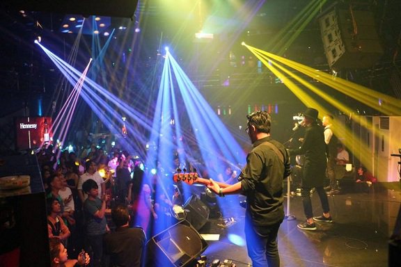 deltaspaclubktv's tweet photo. Keseruan event @duniamanji di Delta Club Balikpapan. Terima kasih bang anji see you next event :*
#EventDeltaClub https://t.co/71cnL0shw8