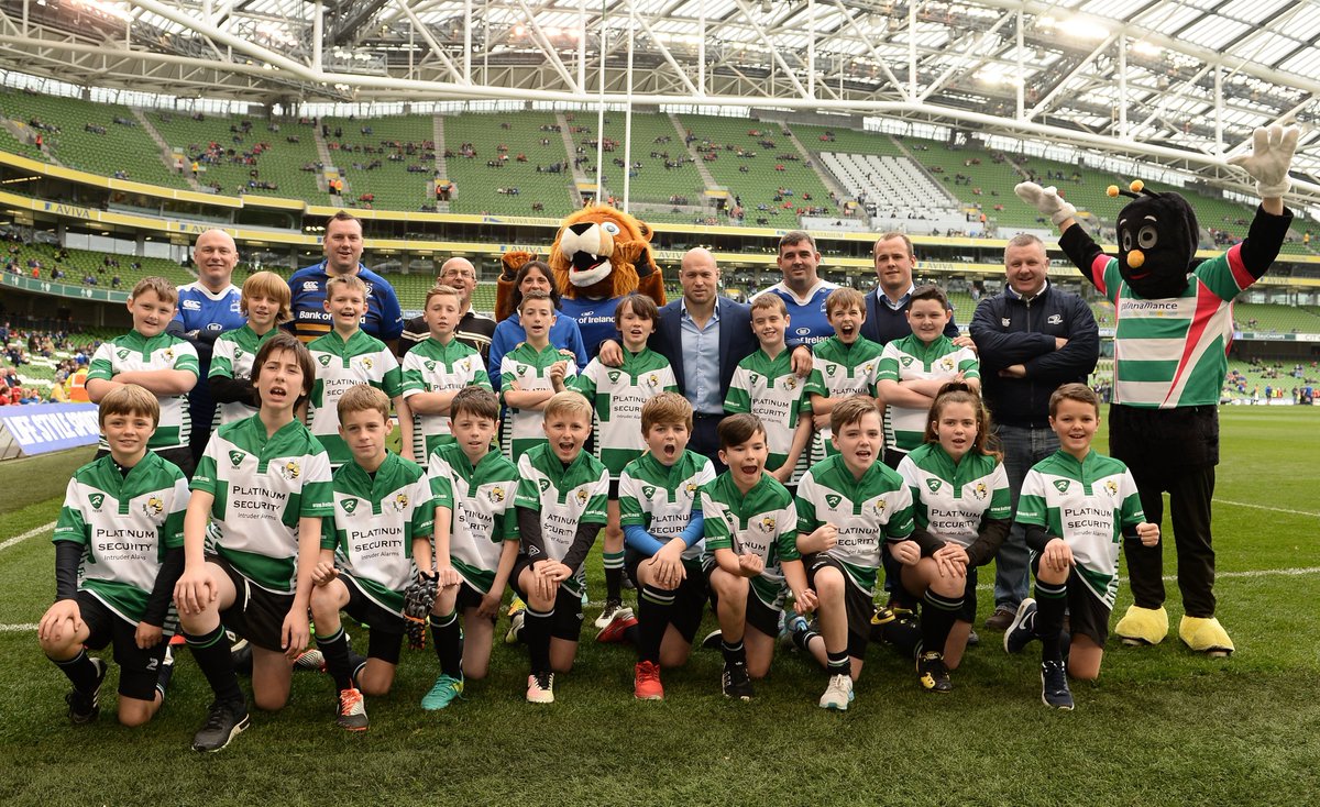 LeinsterBranch's tweet photo. Well done to our #LeinsterLegends that player at half-time during the #LeinvMuns @PRO12rugby game on Saturday in @AvivaStadium_ #FutureStars https://t.co/VClkdELrb3