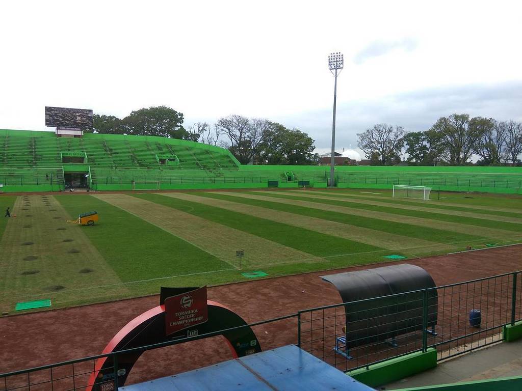 we_aremania's tweet photo. Gajayana di Eropakan. #malang #aremania #aremanita #wearemania https://t.co/eBXZBR8mZC