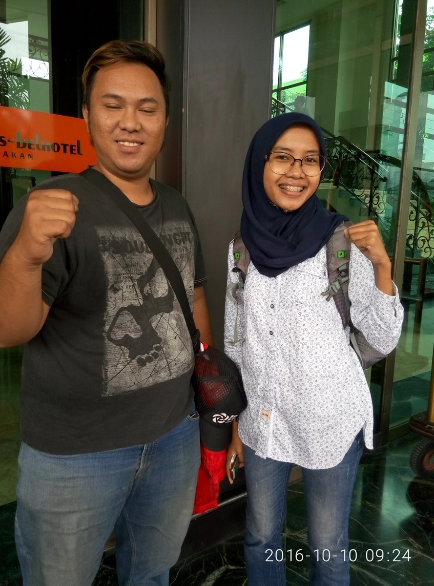 Asis_PSI's tweet photo. Sebelum balik kejakarta foto bersama dulu kite dgn WASEKJEN DPP PSI Sis Danik

BARU,MUDA ITU KITA

#PSIsatu2nyaPartaiPerempuan https://t.co/dr8b0Qhw9M