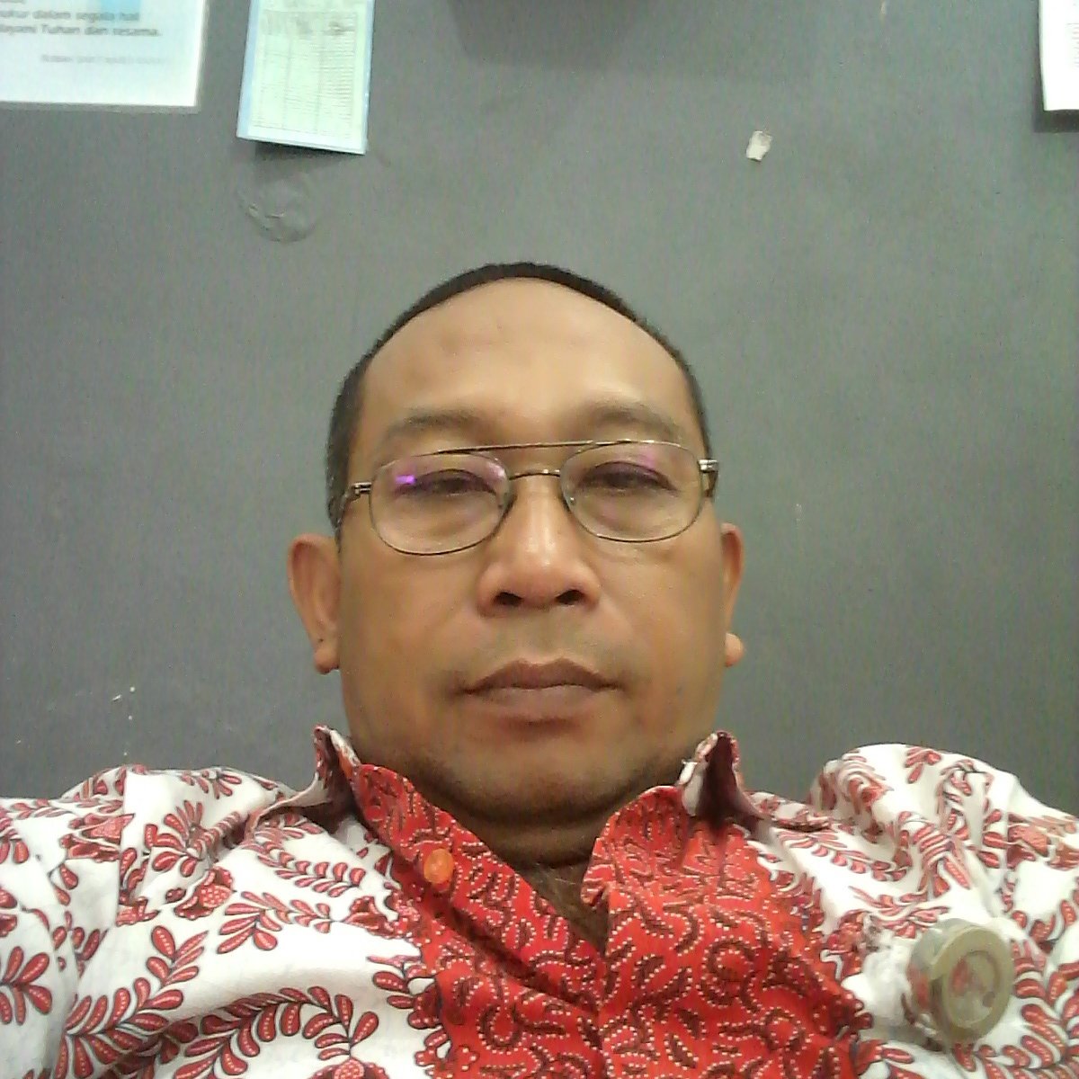 MasHand8's tweet image. Saat santai di kantor