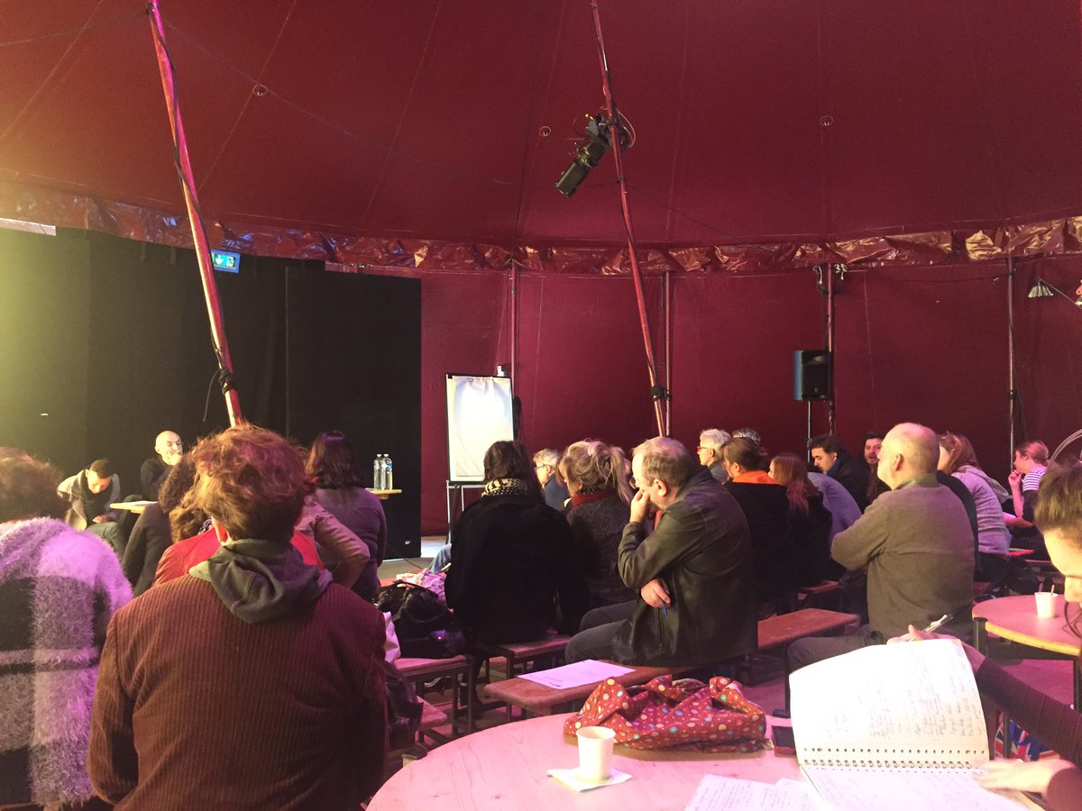 Fredhoc's tweet photo. Forum du Synavi sur la diff en IDF : les compagnies ont besoin de soutien pour diffuser leurs spectacles @Arcadi_IDF https://t.co/UsICuK5Dpf