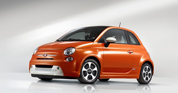 EVOnDisplay's tweet photo. #Fiat #500e #PurelyEV #EV #California #USA - https://t.co/FDkRMCubi8 https://t.co/QSjtuKY2bA