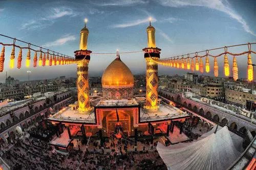 لم تخلق كربلاء لكي يدخل الحسين الجنه 
لان الحسين سيد شباب اهل الجنه 
ولكن بالحسين اصبحت كربلاء طريقا الى 
الجنه❤
 #في_بلادي_يوجد