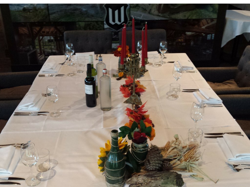MarilouEvent's tweet photo. #Herfst! #Sfeervolle #tafel tijdens een #weddingshoot met @Maudy_jaikwil en heel veel #professionals uit de #trouwbranche.
#Table4You #040 https://t.co/6K2gnhZiGE