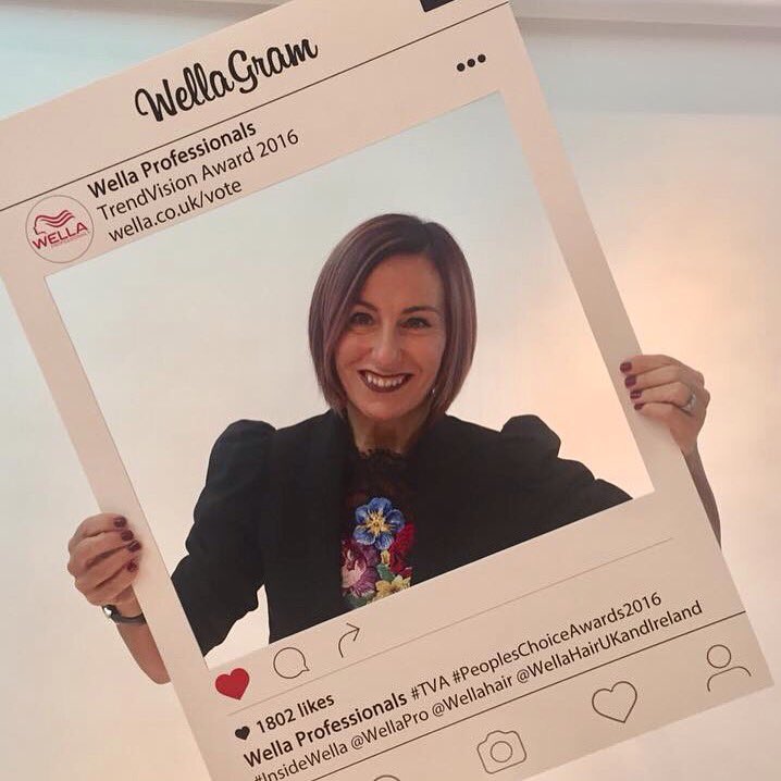 LaraJohnsonHair's tweet photo. #judge #Irelandcolourvision #TVA2016 #wella #colour @WellaPro @WellaHairUKandIreland https://t.co/Mc02vQMhy9