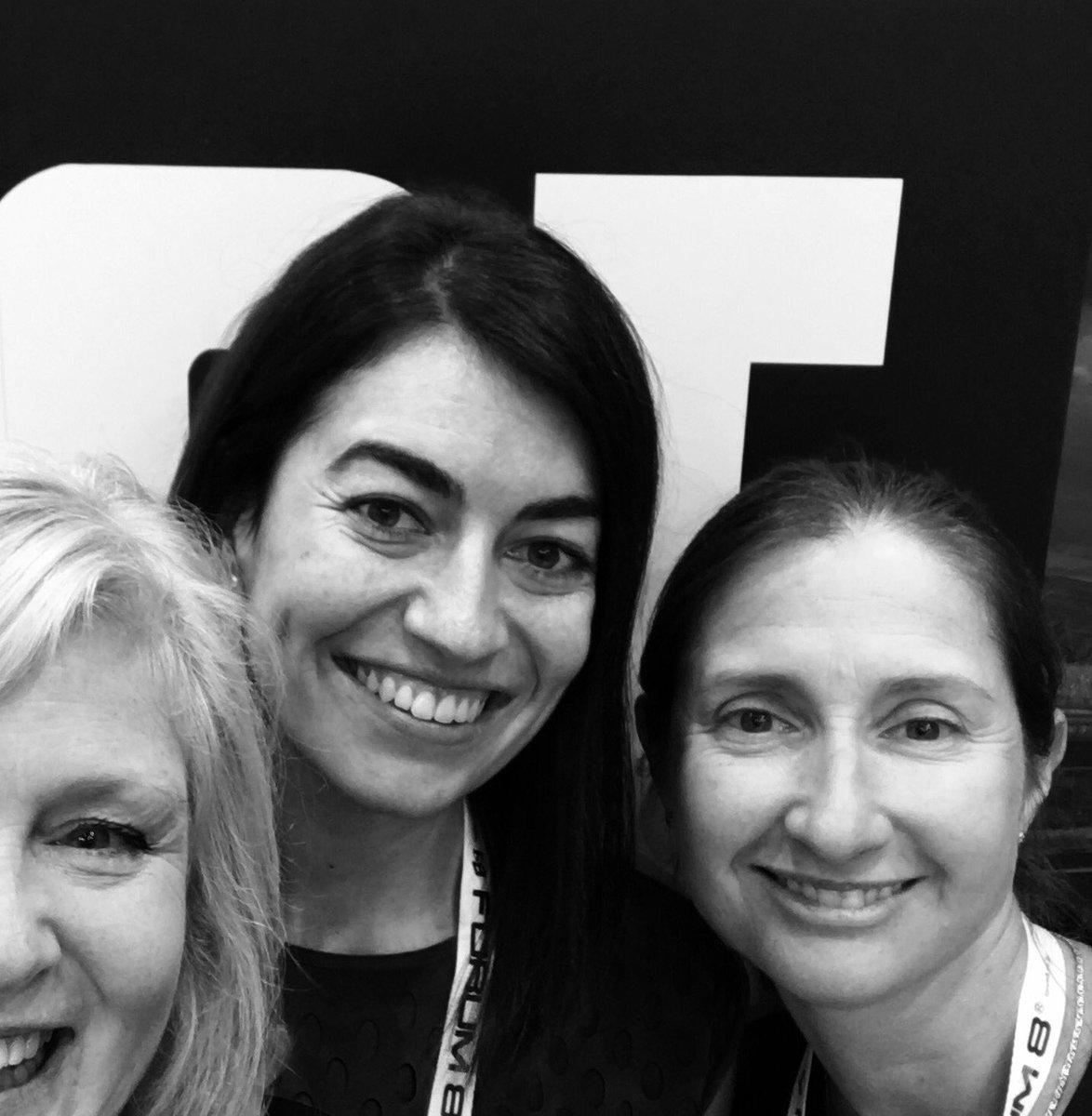 MischNarracott's tweet photo. #ITSWC16 @ITS_AUSTRALIA Great to meet Paloma from @SICE  and discuss #smartcities #Santander Spain, developments and integrated technology https://t.co/P6kaiL1UXA