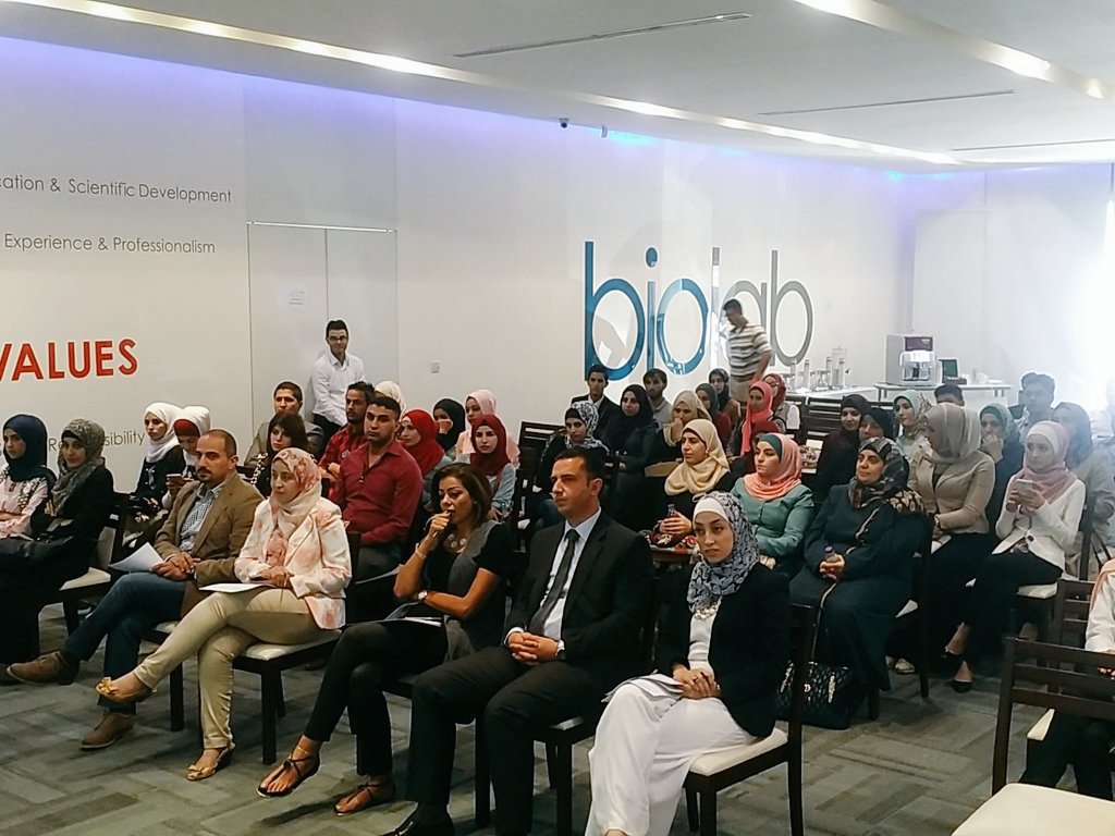 مجموعة من شبابنا عملوا جاهدين لإنشاء مبادرات تهدف الى خلق أثر إيجابي في مجتمعنا #تواصل_الاردن #نحن_قادة_المجتمع
<a href="/Tawasul_Jo/">Tawasol Project</a> 
<a href="/USAIDJordan/">USAID Jordan</a>