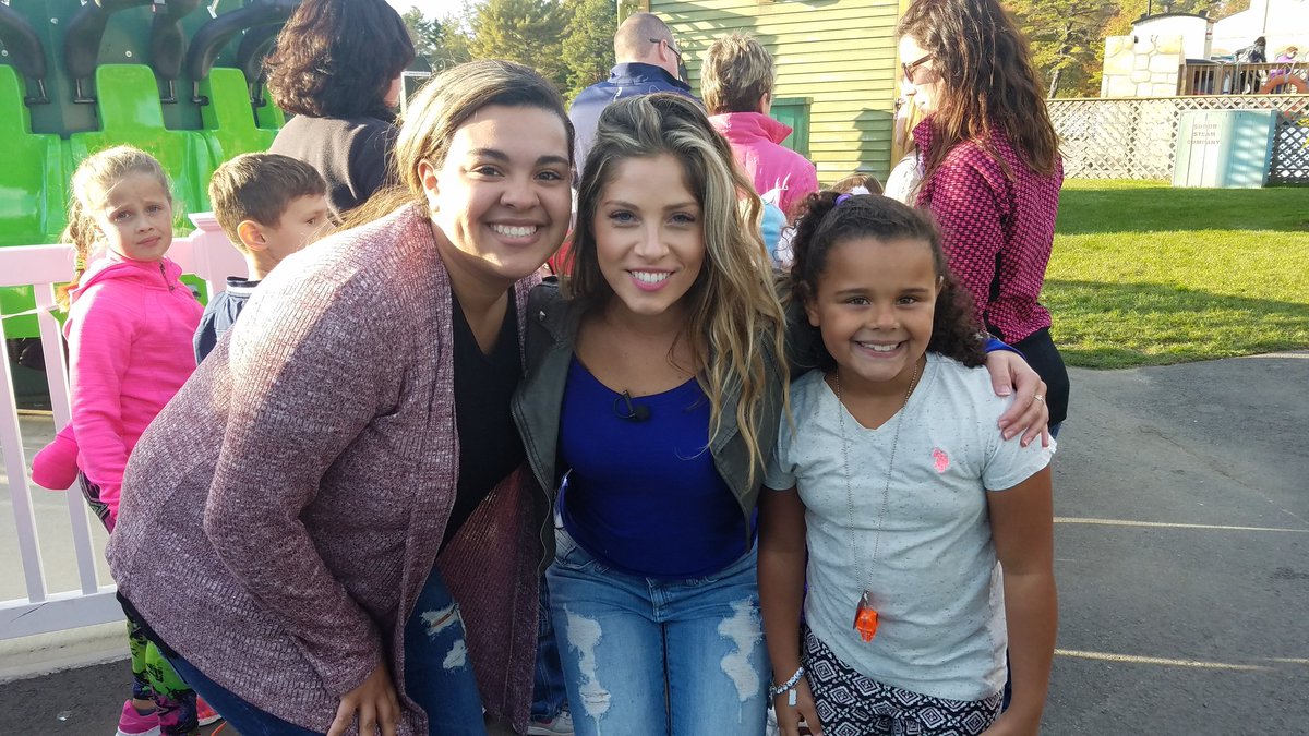 _bribaaby22's tweet image. Seen @brittany_baldi from Are you the one at Edaville the other day! ☺