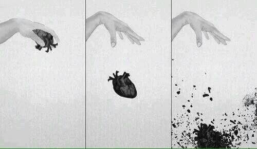 Stalker_xdxd's tweet photo. "Yo aveces me pregunto ¿porque existió él amor si ya existía la decepción?".
💔 https://t.co/U89XgWnlpI