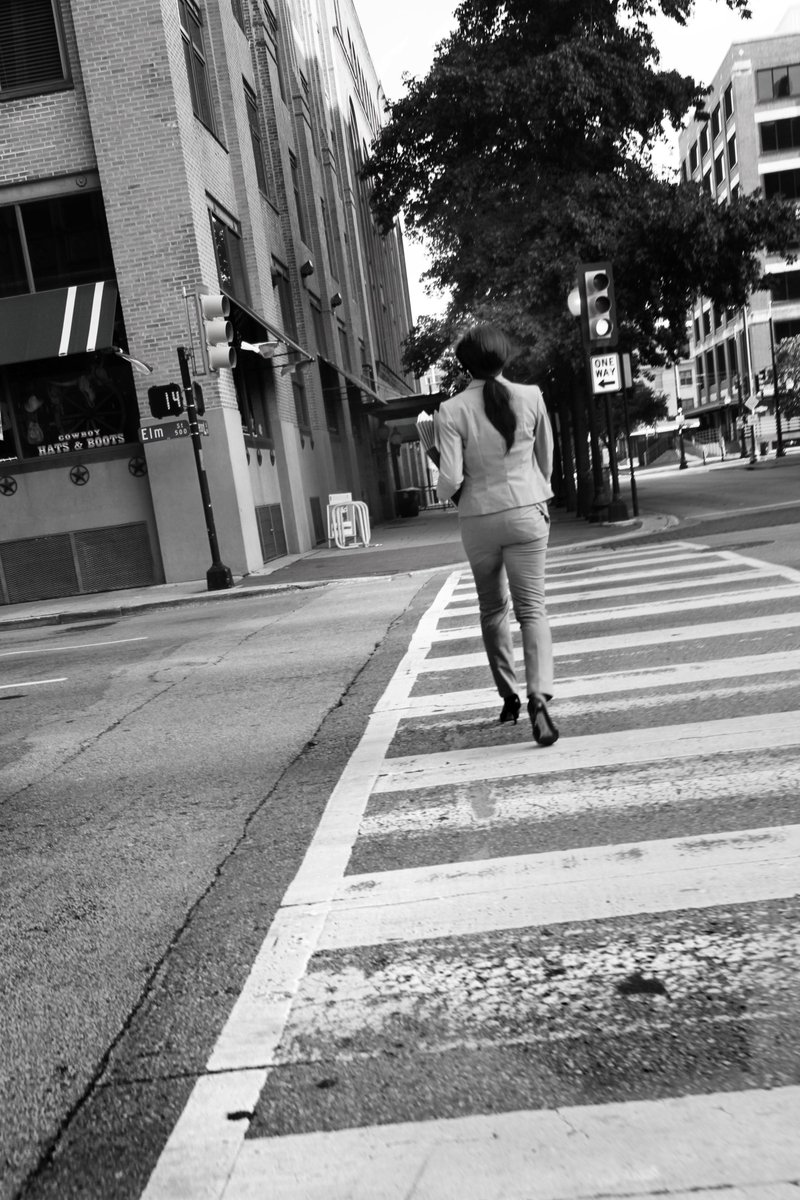 DSArnauld's tweet photo. #Blackandwhite #Dallas #Arnauld https://t.co/l780DFpwlU