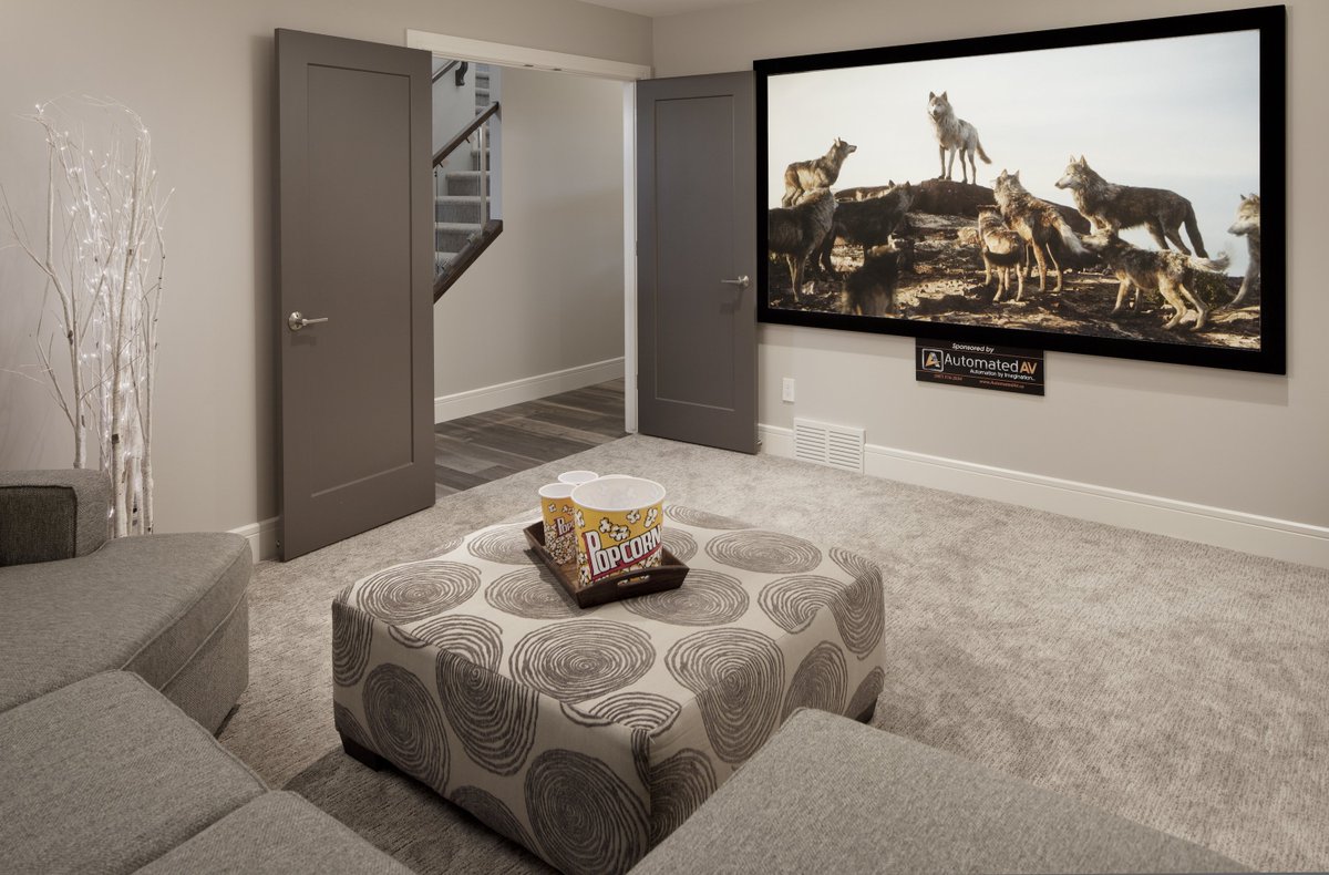 RedDeerKinsmen's tweet image. All of this could be yours...popcorn included  #DreamHome2016 buff.ly/2dnyxWU