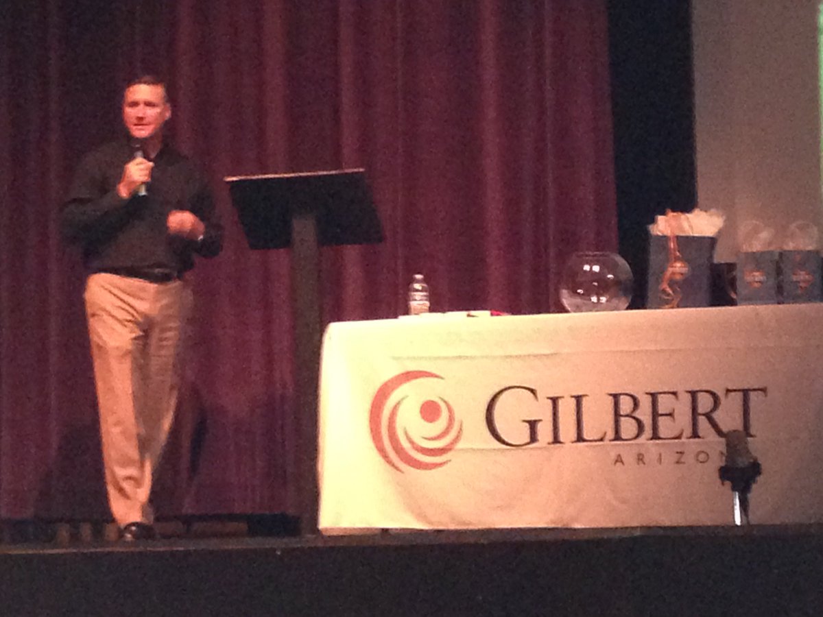 Jdancer1's tweet photo. He said not to do I'm doing it anyway!!! Our valiant leader today for our town recognition event!!
#TeamGilbert #thisisgilbert https://t.co/zcorKEHLgx