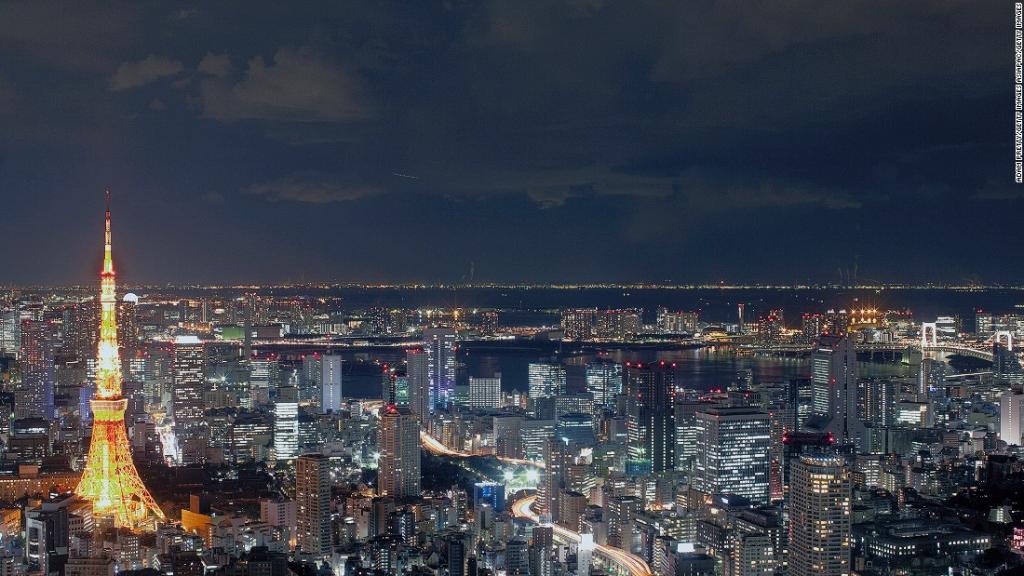 CNNTravel's tweet image. Total Tokyo: The ultimate locals&apos; guide cnn.it/2enWc8s