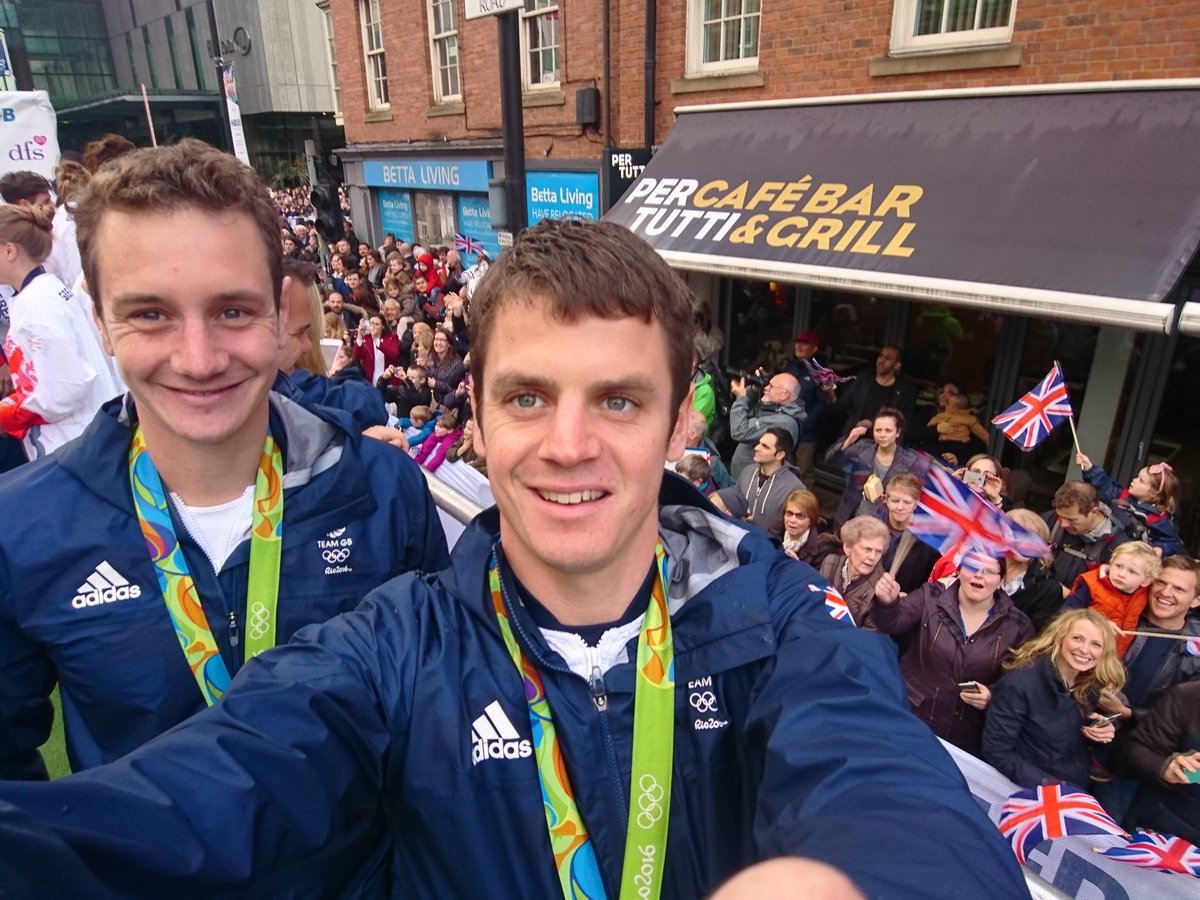 Jonathan Brownlee tweet media