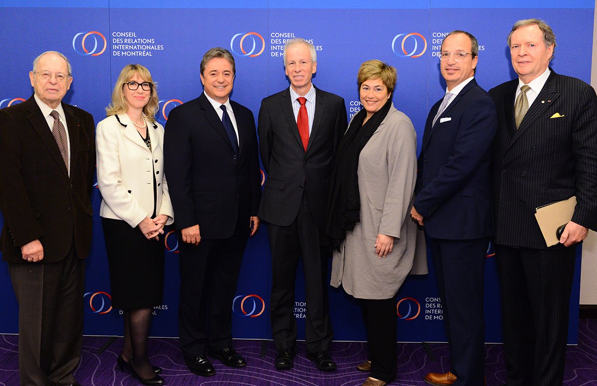 corim_mcfr's tweet image. Le ministre @HonStephaneDion @MinCanadaAE au @corim_mcfr ce midi pour présenter la @CanadaPE . #sécurite #coopération