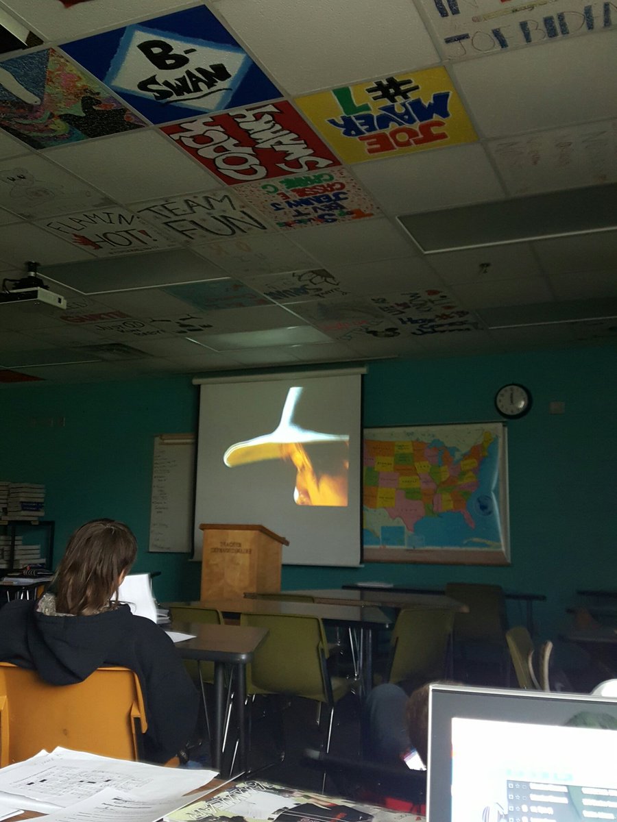 wickedswan's tweet photo. Battle of the Alamo in class today! #learningthroughmedia https://t.co/xbY6YF0ts1