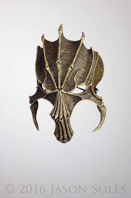 Halloween is coming, do you have your costume ready? Check #mrsoles store and get some awesome ideas #etsy #mask ow.ly/Owpf305efZj