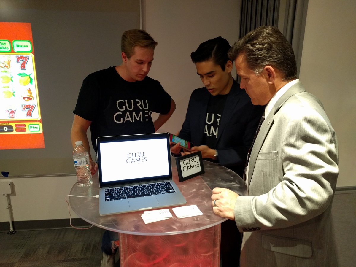 IronYardVenture's tweet photo. Four of our companies, SidePrize , Job Elf , Guru Games, and Mental Happy, presenting at the #Redflint Grand Opening last week! https://t.co/rSxgfKe3cr