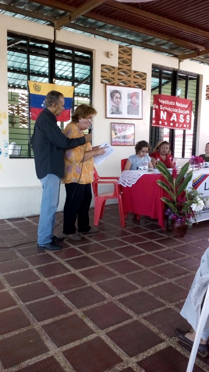inass_araure's tweet photo. Discusión de propuestas, Voceros del Concejo Presidencial de Adultos Mayores, Lara 2016 @salainass @magallyvina https://t.co/7uUcAej1fD