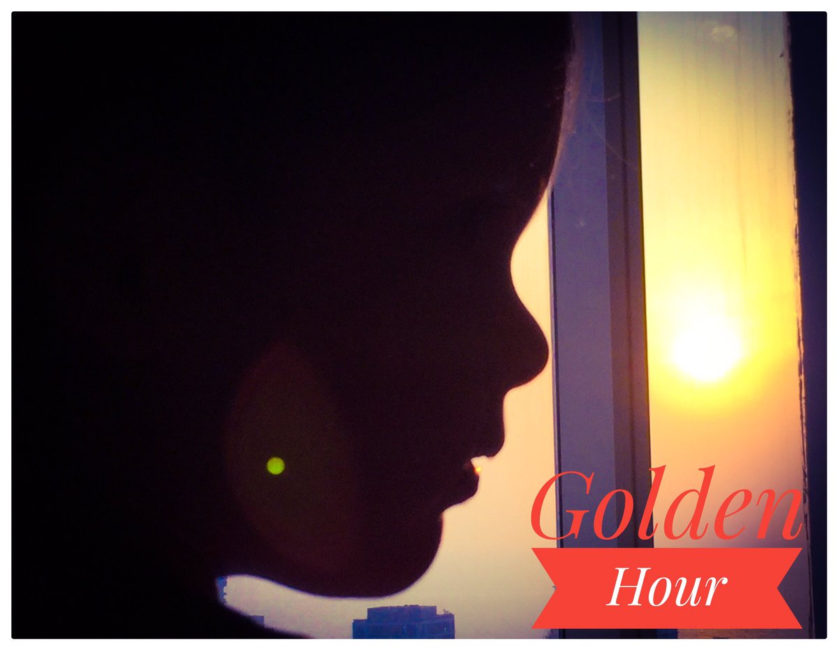 seherbedi's tweet photo. October sky #goldenhour #happymonday #mondaymotivation #beautifulday #justsaying #love #beauty #happydays #daria #TimeOutDaria @estinna https://t.co/Cu2aGSLcrH
