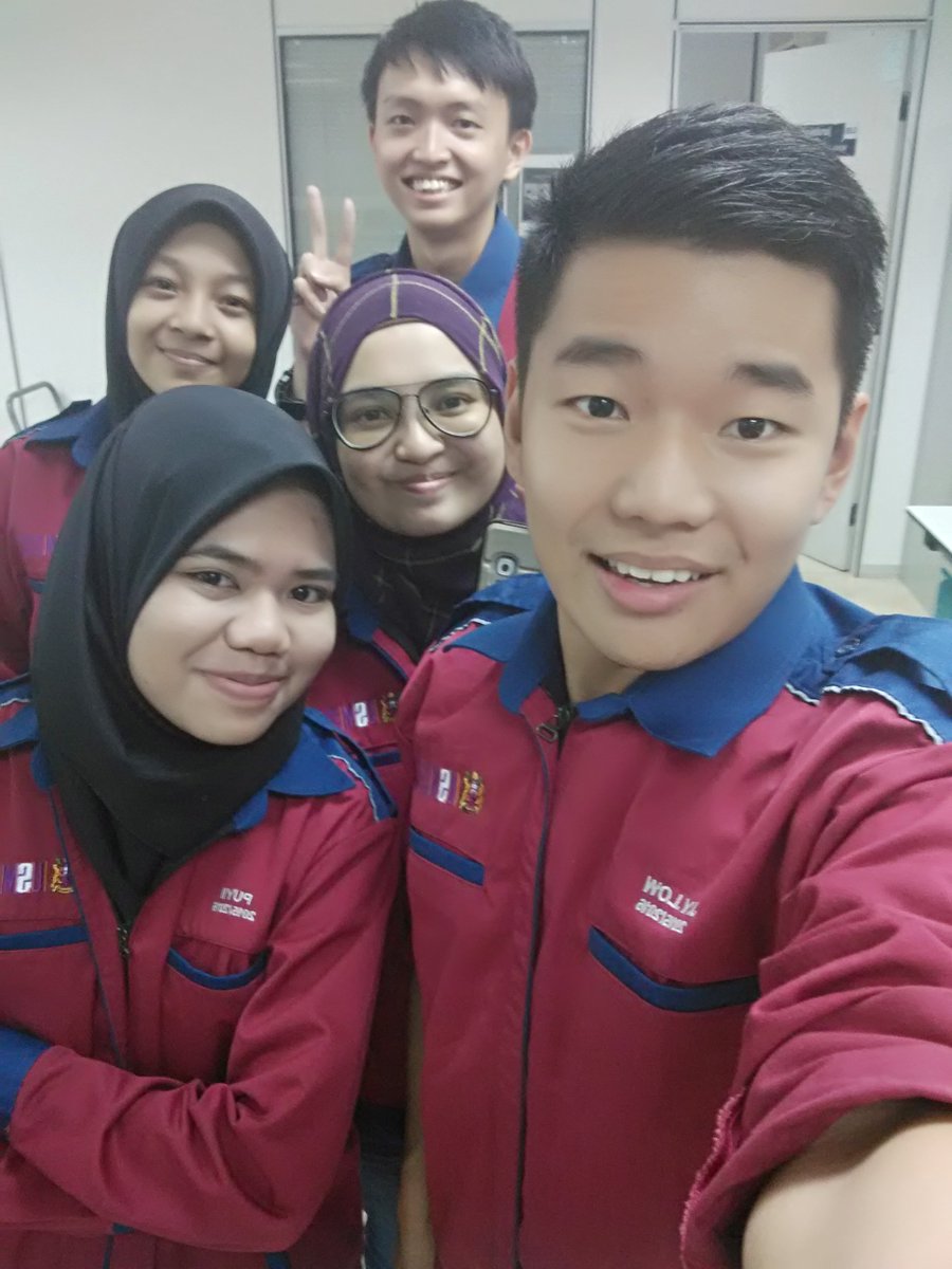 Aerospace_USM's tweet photo. We just finished our group photo :) 
Hope to see you guys soon :)

#FlyYourIdeas
#AeroAlpha
#AeroAlphaLeadsTheWay
#USMWeLead https://t.co/bDVt9zCi17