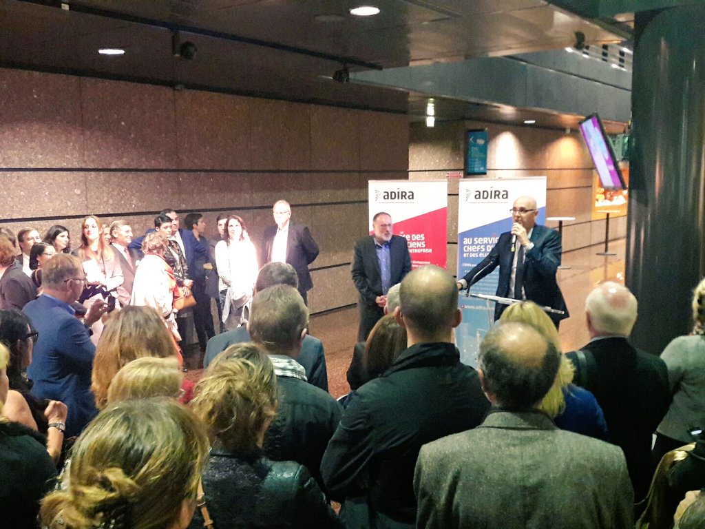 Elleinatre's tweet photo. soirée #Coup❤ #Adira au #CD67 @ADIRA_Alsace @vfroehlicher @Eurydice_H @toutlebasrhin @F_Bierry @ccialsace  #entreprenariat #creatif #Alsace https://t.co/ImFXOMqLEr