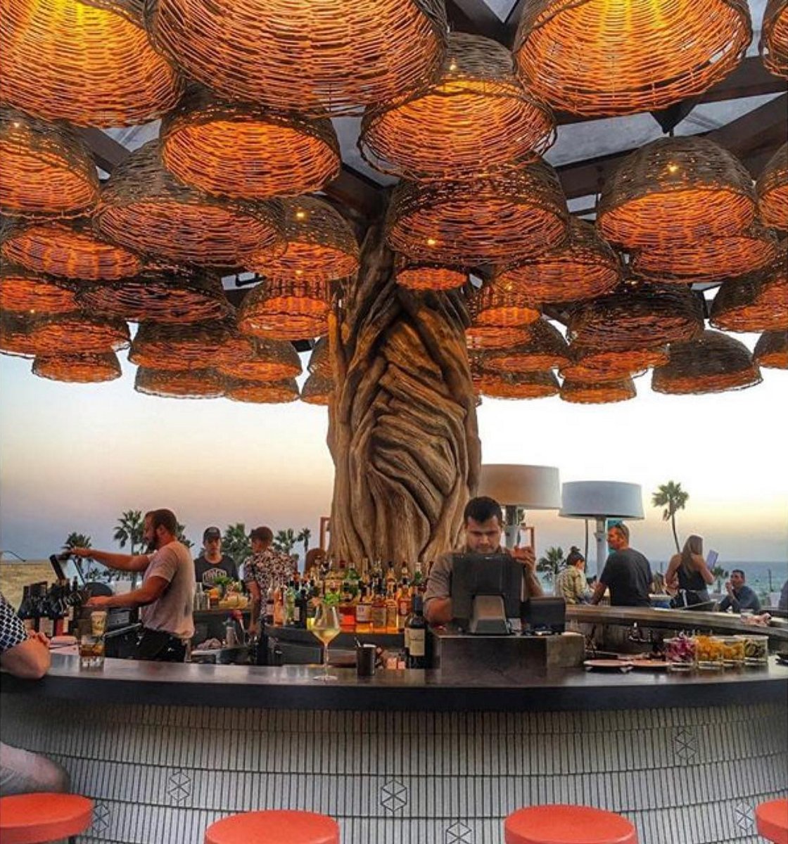kindtraveler's tweet photo. How cool is @PaseaHotel's rooftop bar?🍸 Give to a #KindCharity (like @PacificMMC) to Get our special hotel rate: https://t.co/XLTu0hAfpu #OC https://t.co/Ax1lwvmOZj