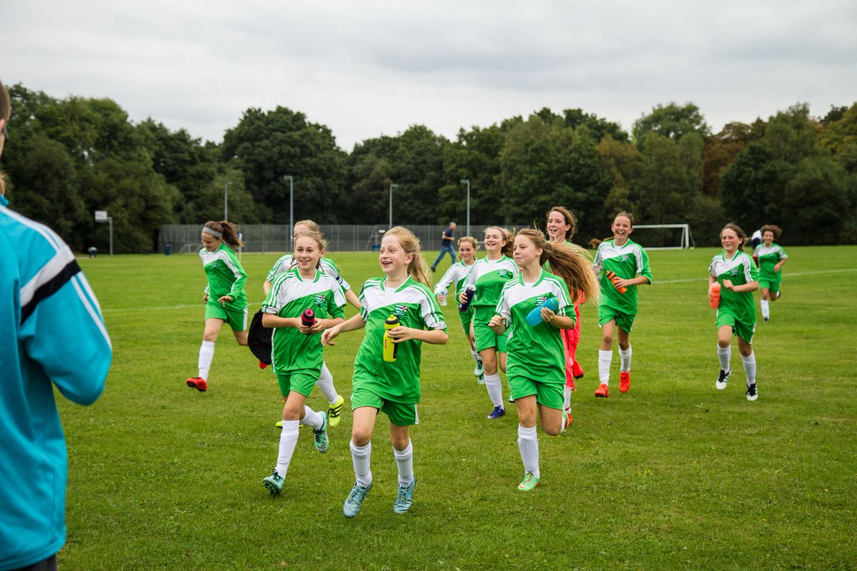 CobhamVCG's tweet photo. Fantastic result at the weekend Girls, coming back from a goal down to win 2-1 at home to Metropolitan Police Girls. https://t.co/UOXcdgNze8
