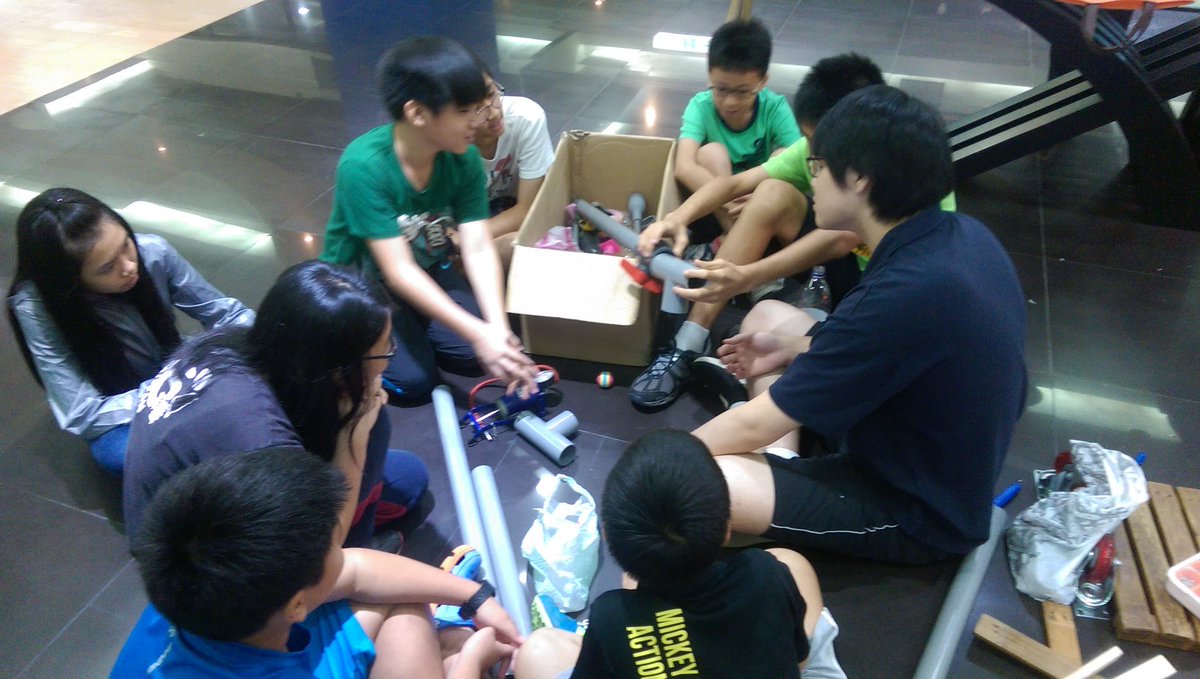 perludi's tweet photo. Awesome workshop in #Taipei #wdc2016 https://t.co/zctImkC4HJ