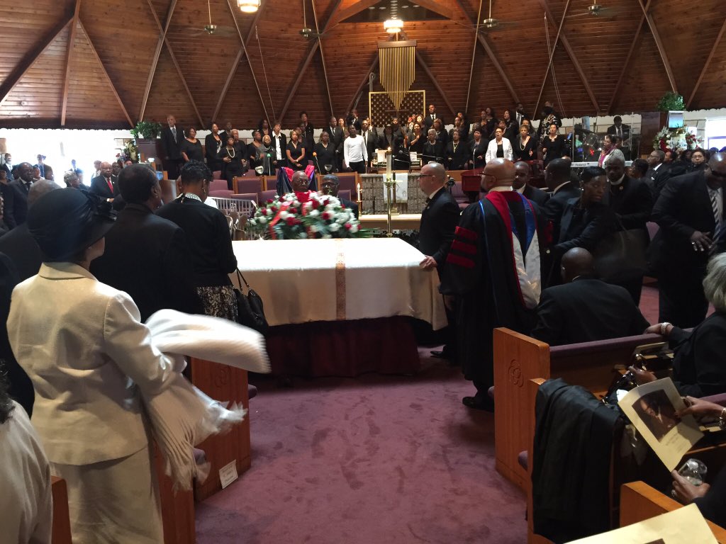 Bishop_Hilliard's tweet photo. I honor the memory of my Pastor of 45 years; Bishop KELMO C Porter, Pastor- St.Johns Baptist Church, Scotch Plains,NJ A true #FatherInFaith https://t.co/idXBgJi0fb