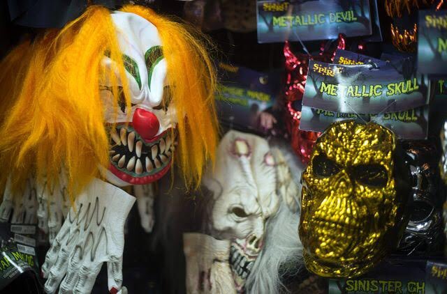 DriveNowNetwork's tweet image. Target has decided to stop selling a variety of clown masks due to recent reports of clown attacks. What do you guys think about this?