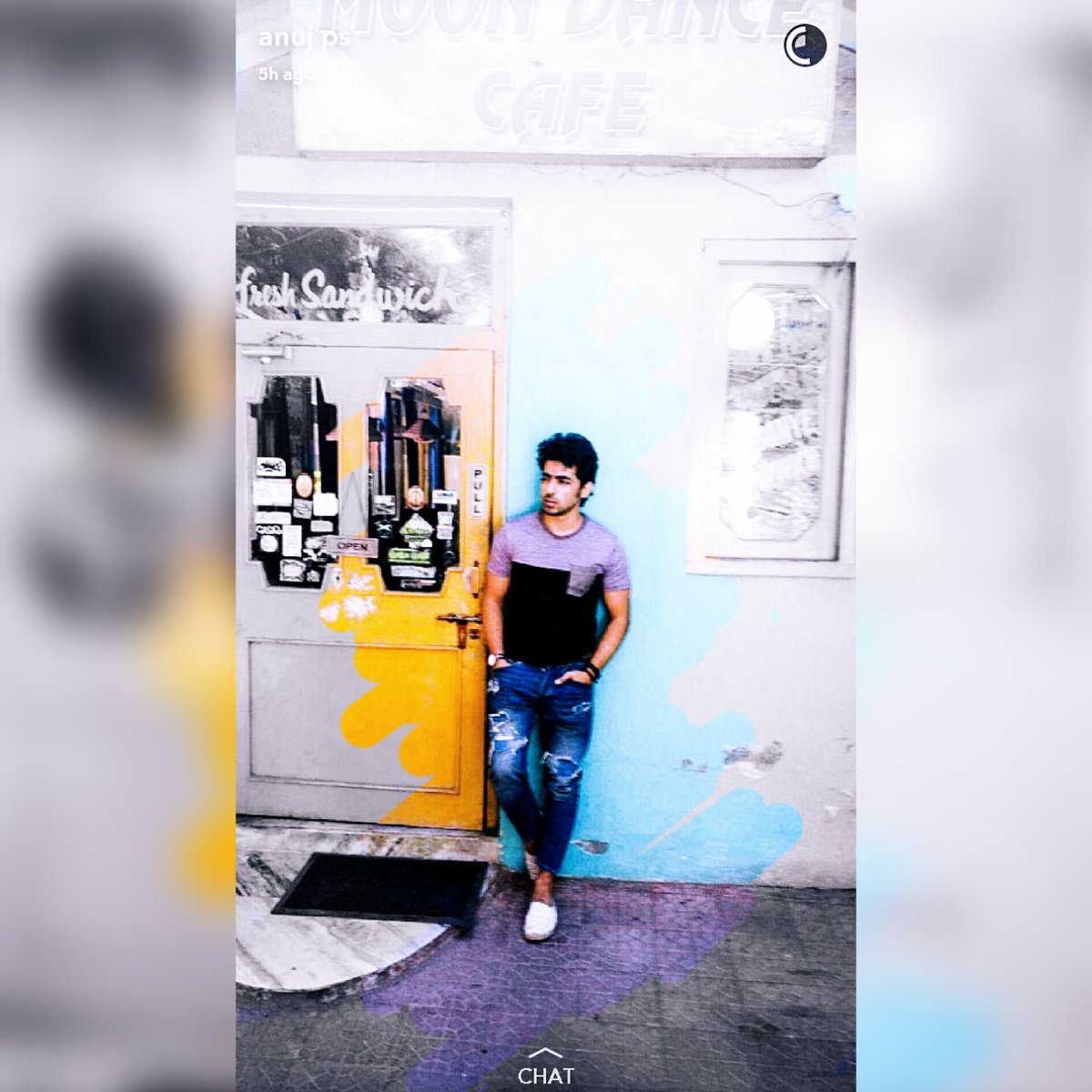 Fan__Kid__'s tweet photo. Can Anyone Be Like As Stylish As He Is....!!!!😎 And At The Same Time As Simple As He Is....!!!❤❤😆😆😘😘. @AnujPanditShrma https://t.co/7S8viOOcgE