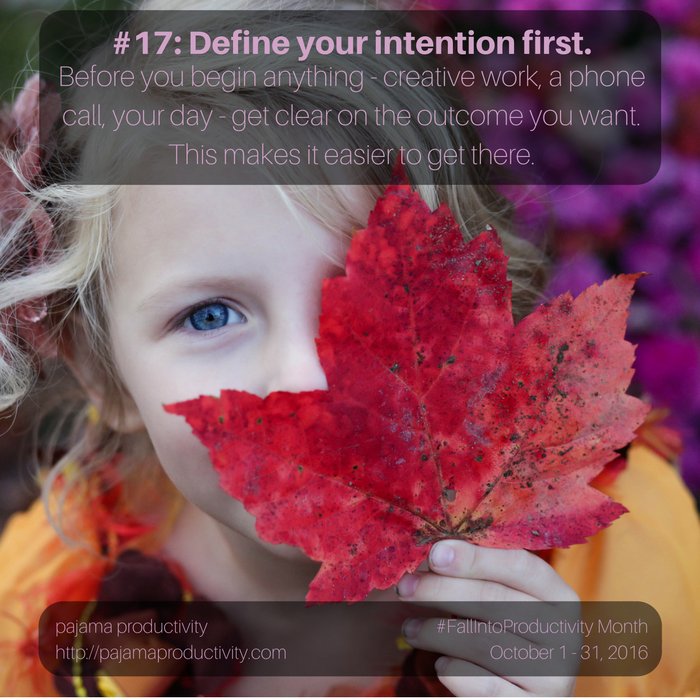 PJProductivity's tweet image. Day 17 #FallIntoProductivity - Starting with some clarity about where you plan to go helps you get there faster. pajamaproductivity.com/tip-17-define-…