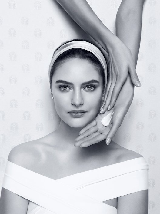 SoSpaSofitelLA's tweet photo. Head on over to our #YELP page to take advantage of a #special offer! https://t.co/v8qAtWdiQh
#SoSPA #Skincare #Spa https://t.co/64VHSKDS74