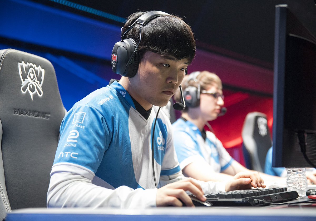 SplitPush_net's tweet image. "Top Die": The 2016 Worlds Toplane Meta
splitpush.net/articles/lol/t…