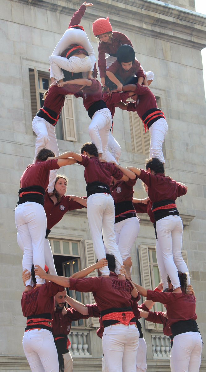 ChrisCameron57's tweet photo. Holiday snaps 066:

Diada de la Mercè #Castellers #LaMerce2016 #Barcelona

7 of 7 (7de7) by @jovedebarcelona https://t.co/FYwZz1j3Vs