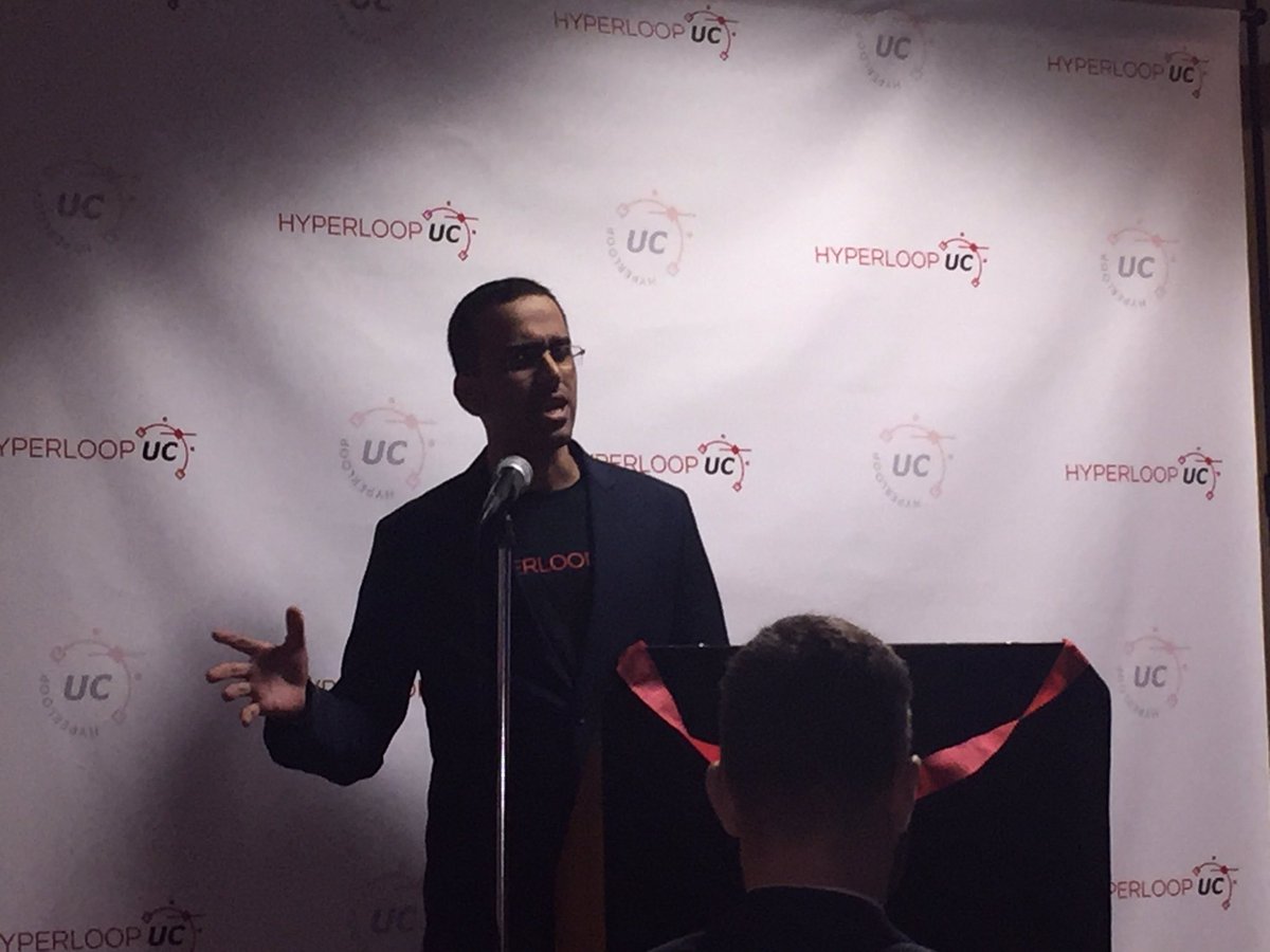 PeterL_Chapter6's tweet image. @HyperloopUC unveiling is underway - the competition is down to 30 teams!! #HyperloopUC @sidcinnati @elonmusk @Hyperloop @2rrichardson