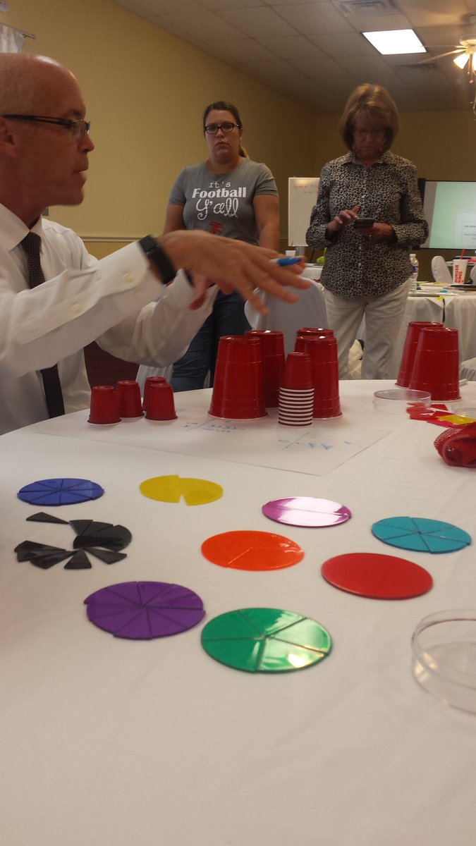 renfro_kim's tweet photo. Adding with regrouping using cups...GENIUS!!! #rrepride #creativemath https://t.co/v0pxoachF8