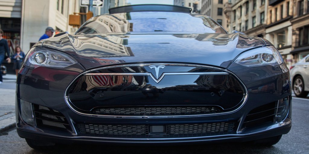 AusBrian's tweet photo. #Tesla needs to #stopimproving its #mostsuccessful #car https://t.co/YwUYvTS4tk https://t.co/dwlsRBpi0g #autonews #continousimprovement