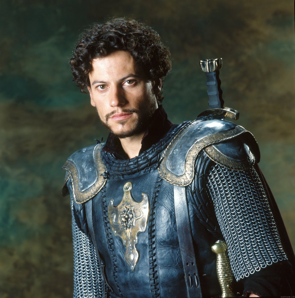 TFOAErol's tweet photo. ♜ SE BUSCA ♜
➤ Lucius Vorenus "Hispano"
➤ Equite.
➤FC SUGERIDO: Ioan Gruffud (King Arthur)
➤Historia https://t.co/FiYMcOQD9A
《RT , +INFO :MD https://t.co/wEkYcMLfHq