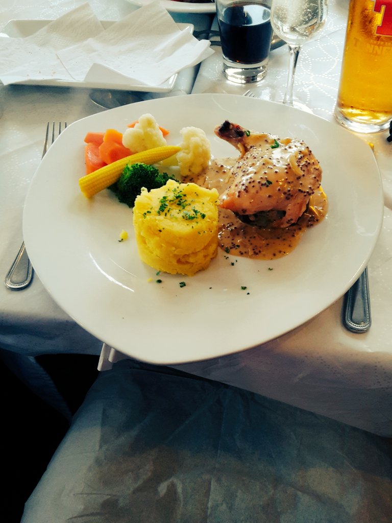 rmac1603's tweet photo. @NorthCoast500 back to my favourite restaurant more amazing food #sutherland #NC500 #Talmine #Melness #Craggan #Scotland #foodie https://t.co/nVKWna6WFo