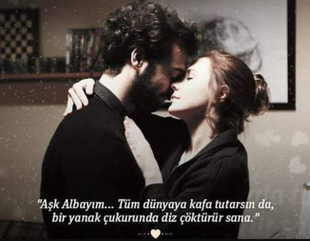 "Ya Geç Karşıma Ortalığı Sevginle İnlet,
Ya da Çekil Kenara Adam Gibi Nasıl Sevilir  Seyret..."