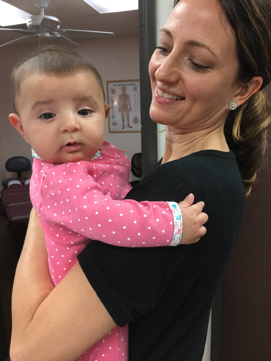 innermovement's tweet photo. The nervous system controls everything. Healthy spine=Healthy body. Smart 👶🏻 https://t.co/sYAUHYrtWD