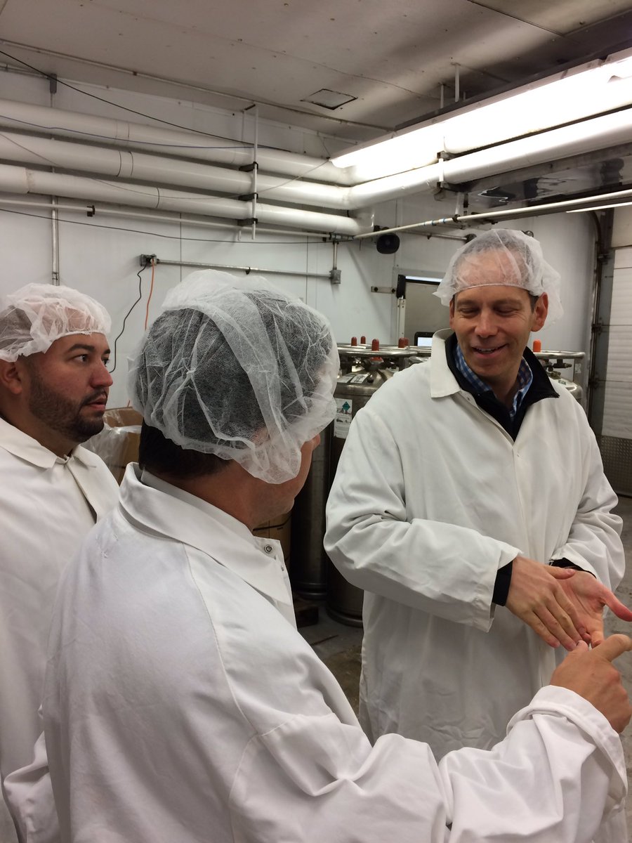 Rafael Salamanca, Jr (@salamancajr80) on Twitter photo Started off the week touring the Hunts Point Meat Market w <a href="/DanGarodnick/">Dan Garodnick</a> - such an important economic driver for our community! Started off the week touring the Hunts Point Meat Market w <a href="/DanGarodnick/">Dan Garodnick</a> - such an important economic driver for our community!