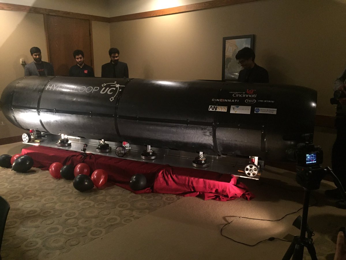 PeterL_Chapter6's tweet image. How cool is @HyperloopUC !?! @uofcincy students/faculty/industry innovation #hyperloopUC @2rrichardson @UCPrezDav @UC_CEAS @KatieTaft